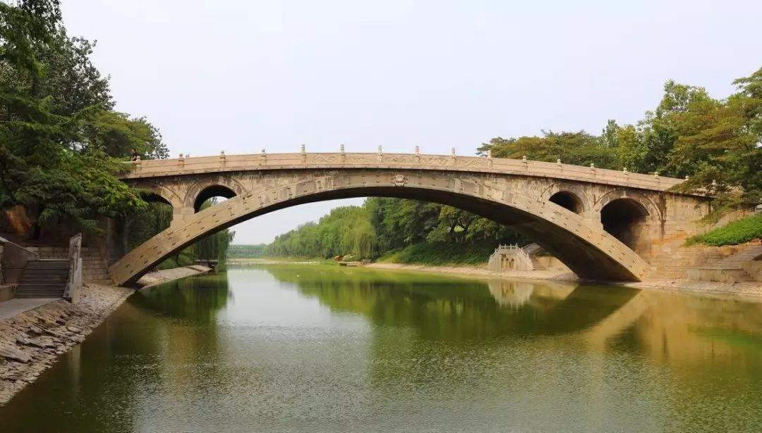 赵州桥建于哪个朝代（建造者是谁）