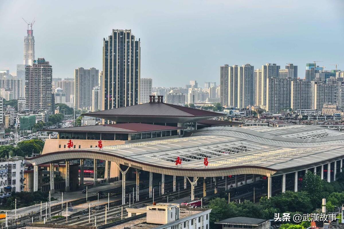 武昌北火车站|摄影|环境/建筑|chnwangning - 原创作品 - 站酷 (ZCOOL)